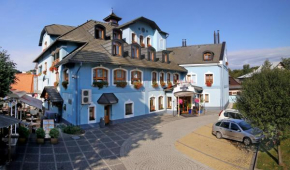 AGH Hotel, Rožnov Pod Radhoštěm